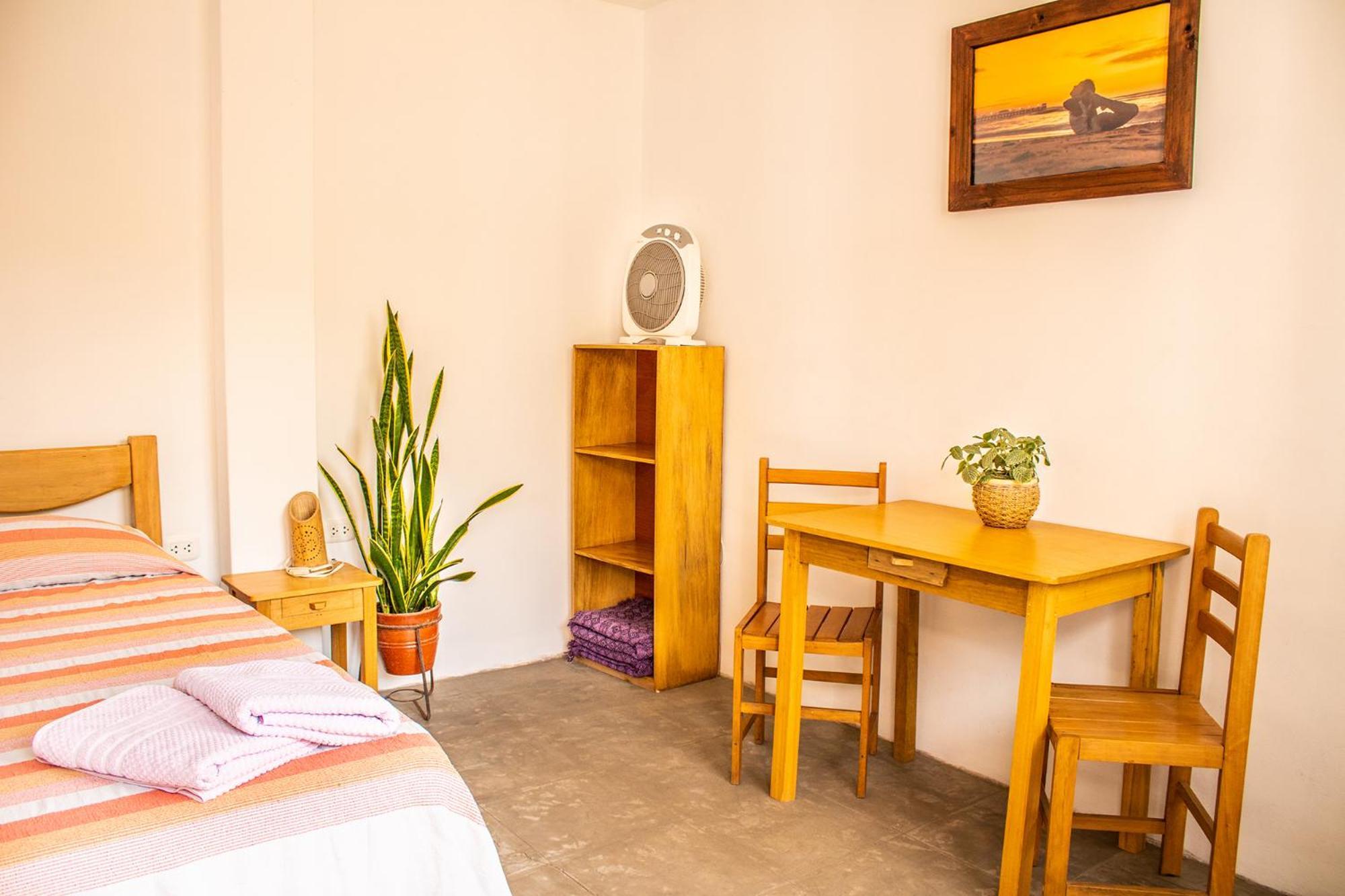 Atma Hostel & Yoga Huanchaco Ruang foto